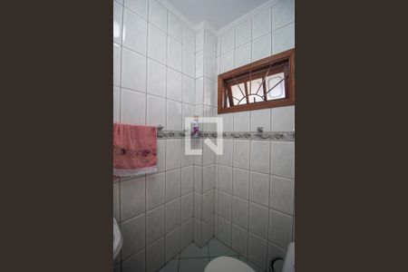 Casa à venda com 300m², 3 quartos e 5 vagas Casa à venda com 300m², 3 quartos e 5 vagasBanheiro 3