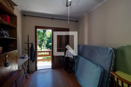 Casa à venda com 300m², 3 quartos e 5 vagas Casa à venda com 300m², 3 quartos e 5 vagasQuarto 2