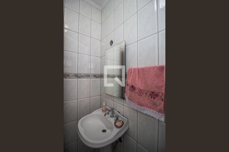 Casa à venda com 300m², 3 quartos e 5 vagas Casa à venda com 300m², 3 quartos e 5 vagasBanheiro 3