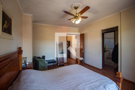 Casa à venda com 300m², 3 quartos e 5 vagas Casa à venda com 300m², 3 quartos e 5 vagasSuite