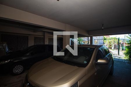 Casa à venda com 300m², 3 quartos e 5 vagas Casa à venda com 300m², 3 quartos e 5 vagasGaragem