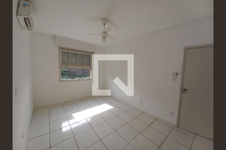 Quarto 1 de apartamento para alugar com 2 quartos, 60m² em Vila Cascatinha, São Vicente