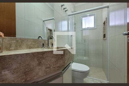 Casa à venda com 242m², 5 quartos e 4 vagasBanheiro