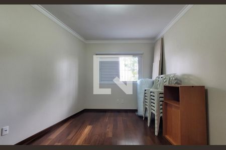 Casa à venda com 242m², 5 quartos e 4 vagasQuarto