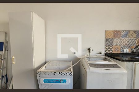 Casa à venda com 106m², 3 quartos e 2 vagas Casa à venda com 106m², 3 quartos e 2 vagasQuintal