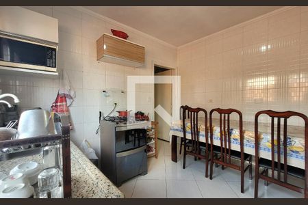 Casa à venda com 106m², 3 quartos e 2 vagas Casa à venda com 106m², 3 quartos e 2 vagasCozinha