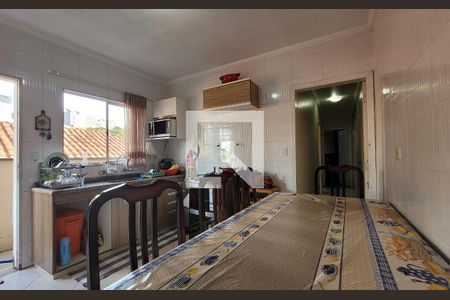 Casa à venda com 106m², 3 quartos e 2 vagas Casa à venda com 106m², 3 quartos e 2 vagasCozinha