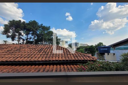 Casa à venda com 106m², 3 quartos e 2 vagas Casa à venda com 106m², 3 quartos e 2 vagasVista