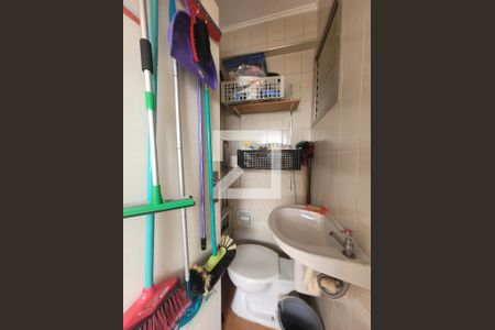 Apartamento à venda com 106m², 3 quartos e 1 vagaBanheiro da Área de Serviço