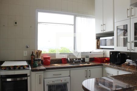 Apartamento à venda com 106m², 3 quartos e 1 vagaCozinha 