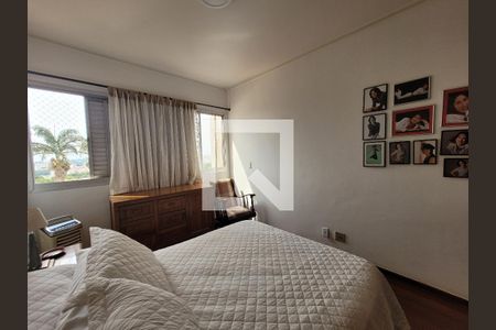 Apartamento à venda com 106m², 3 quartos e 1 vagaQuarto 2