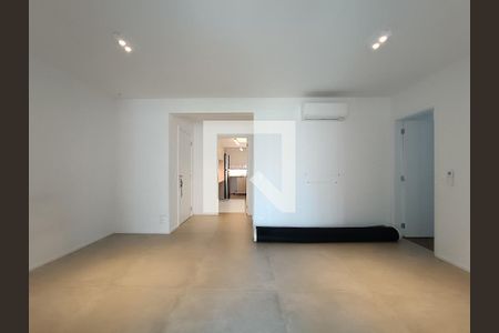 Sala de apartamento para alugar com 4 quartos, 114m² em Vila Hamburguesa, São Paulo