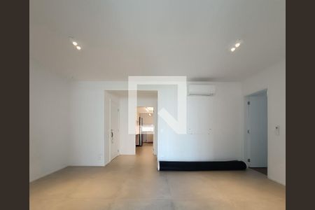 Sala de apartamento para alugar com 4 quartos, 114m² em Vila Hamburguesa, São Paulo