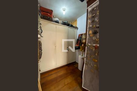 Apartamento à venda com 180m², 3 quartos e 1 vaga Apartamento à venda com 180m², 3 quartos e 1 vagaQuarto 1