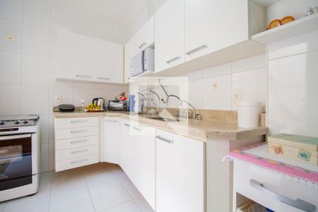 Casa à venda com 155m², 3 quartos e 2 vagasCozinha