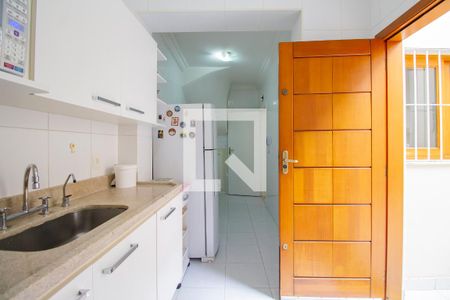 Casa à venda com 155m², 3 quartos e 2 vagasCozinha