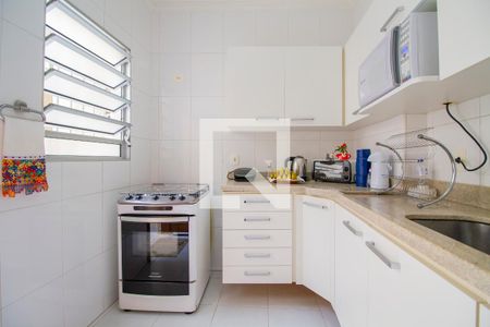 Casa à venda com 155m², 3 quartos e 2 vagasCozinha