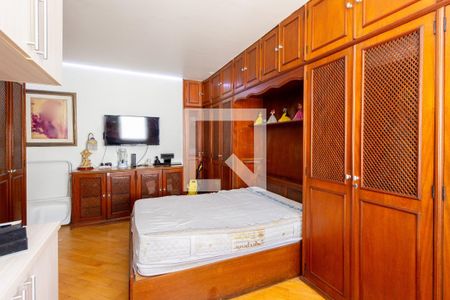 Casa à venda com 200m², 3 quartos e 2 vagas Casa à venda com 200m², 3 quartos e 2 vagasQuarto 3