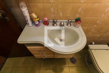 Casa à venda com 580m², 5 quartos e 8 vagasBanheiro