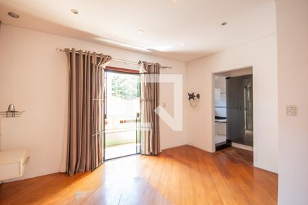 Suíte 1 de casa para alugar com 3 quartos, 330m² em Km 18, Osasco