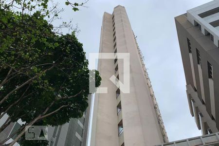 Apartamento à venda com 30m², 1 quarto e 1 vaga Apartamento à venda com 30m², 1 quarto e 1 vagaFachada