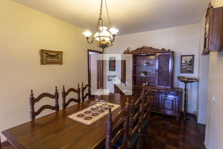 Casa à venda com 200m², 4 quartos e 4 vagasCopa