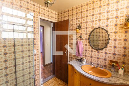 Casa à venda com 200m², 4 quartos e 4 vagasBanheiro Social