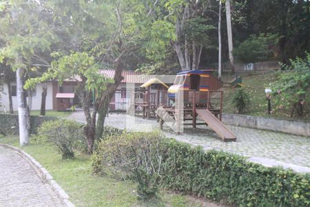 Casa de condomínio à venda com 308m², 4 quartos e 2 vagasÁrea comum - Playground