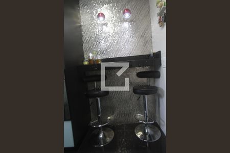 Casa de condomínio à venda com 308m², 4 quartos e 2 vagasCozinha