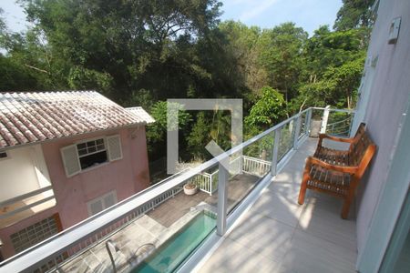 Casa de condomínio à venda com 308m², 4 quartos e 2 vagasVaranda da Sala