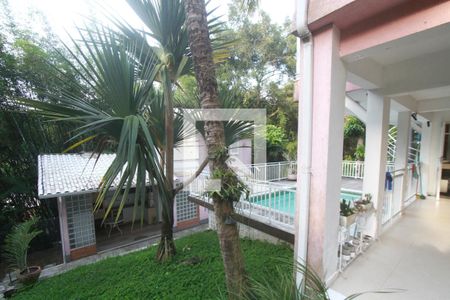 Casa de condomínio à venda com 308m², 4 quartos e 2 vagasÁrea da Piscina e Churrasqueira