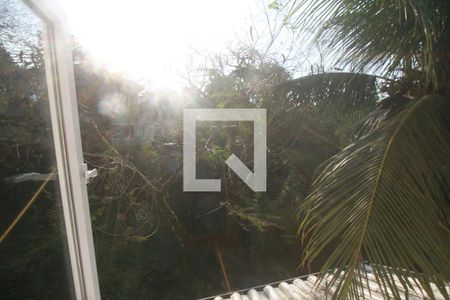 Casa de condomínio à venda com 308m², 4 quartos e 2 vagasVista Escritório