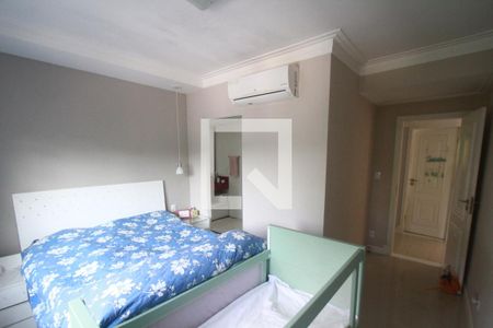 Casa de condomínio à venda com 308m², 4 quartos e 2 vagasSuíte 1