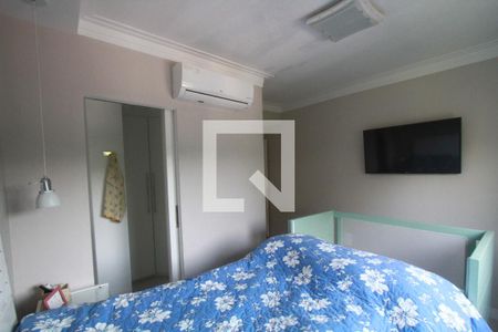 Casa de condomínio à venda com 308m², 4 quartos e 2 vagasSuíte 1