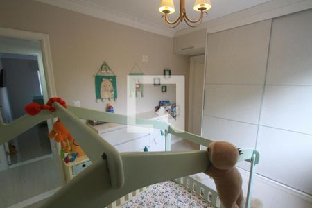 Casa de condomínio à venda com 308m², 4 quartos e 2 vagasSuíte 2