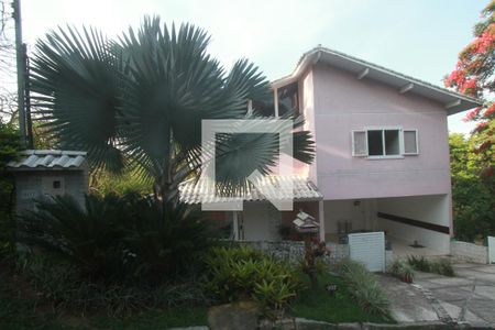 Casa de condomínio à venda com 308m², 4 quartos e 2 vagasFachada Casa