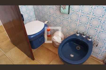 Casa à venda com 155m², 2 quartos e 4 vagasBanheiro