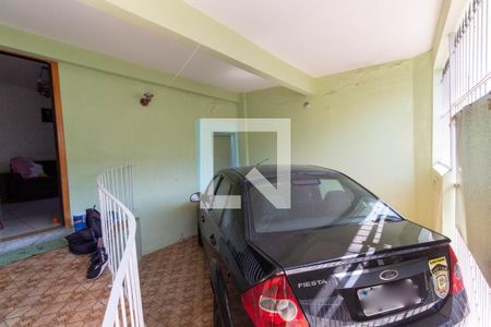 Casa à venda com 140m², 3 quartos e 1 vaga Casa à venda com 140m², 3 quartos e 1 vagaGaragem