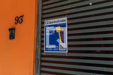 Casa para alugar com 52m², 1 quarto e sem vaga Casa para alugar com 52m², 1 quarto e sem vagaPlaquinha da Fachada