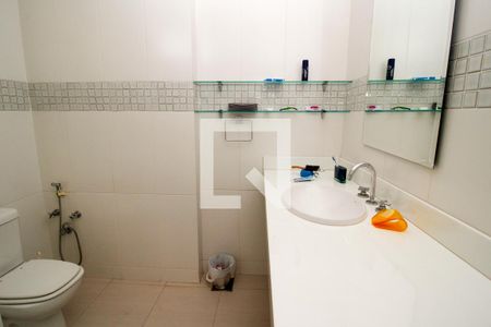 Apartamento à venda com 540m², 5 quartos e 6 vagasBanheiro Social 2