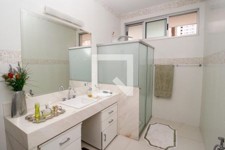 Apartamento à venda com 540m², 5 quartos e 6 vagasBanheiro Social