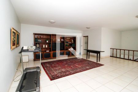 Apartamento à venda com 540m², 5 quartos e 6 vagasSala 2