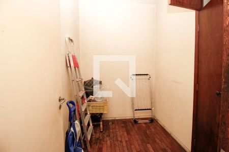 Apartamento à venda com 540m², 5 quartos e 6 vagasDespensa