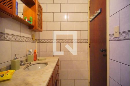 Banheiro de apartamento para alugar com 1 quarto, 51m² em Centro, São Leopoldo