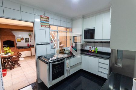 Casa à venda com 90m², 2 quartos e 1 vaga Casa à venda com 90m², 2 quartos e 1 vagaCozinha