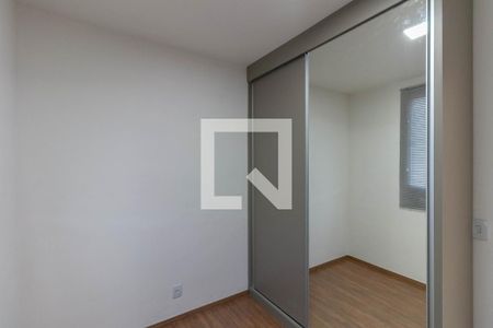 Quarto 1 de apartamento para alugar com 2 quartos, 43m² em Estoril, Belo Horizonte