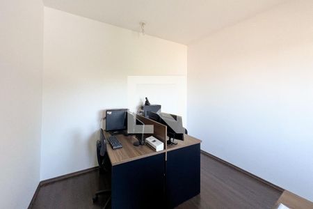 Casa à venda com 385m², 5 quartos e 3 vagas Casa à venda com 385m², 5 quartos e 3 vagasQuarto 3