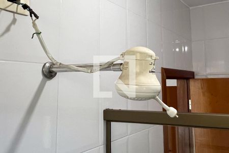 Casa à venda com 385m², 5 quartos e 3 vagas Casa à venda com 385m², 5 quartos e 3 vagasBanheiro da Suíte 1