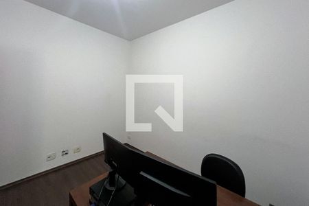 Casa à venda com 385m², 5 quartos e 3 vagas Casa à venda com 385m², 5 quartos e 3 vagasQuarto 2