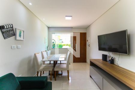 Sala de casa de condomínio para alugar com 2 quartos, 65m² em São Miguel Paulista, São Paulo
